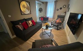 Glastonbury High Street Sanctuary- 2 Bd, Sleeps 4
